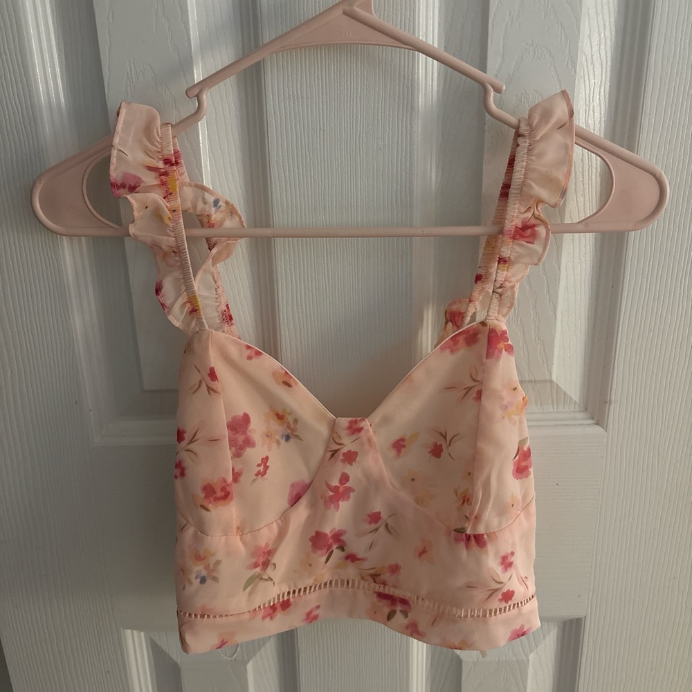 Kendall & Kylie Floral Ruffle-Strap Bandeau in Light Blush